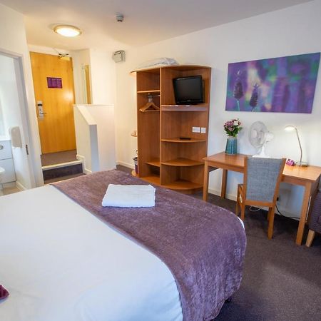 Redwings Lodge Solihull Eksteriør bilde